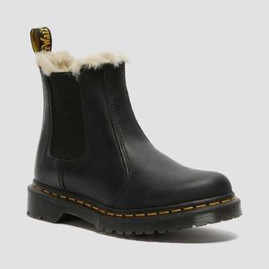 Dr. Martens 2976 Leonore Faux Fur Lined Chelsea Boots women's US 10